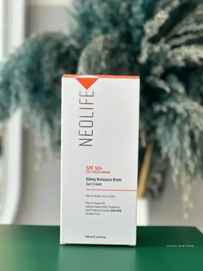 NEOLİFE SPF 50+ Çok Yüksek Koruma Güneş Kremi